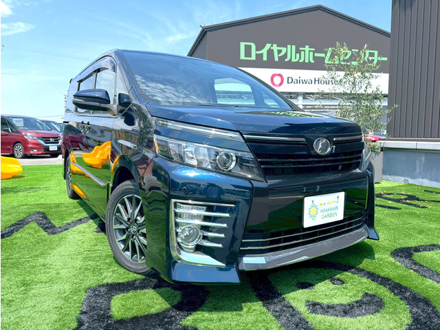 トヨタ ヴォクシー 