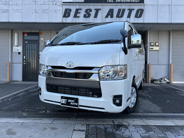 トヨタ ハイエースバン 