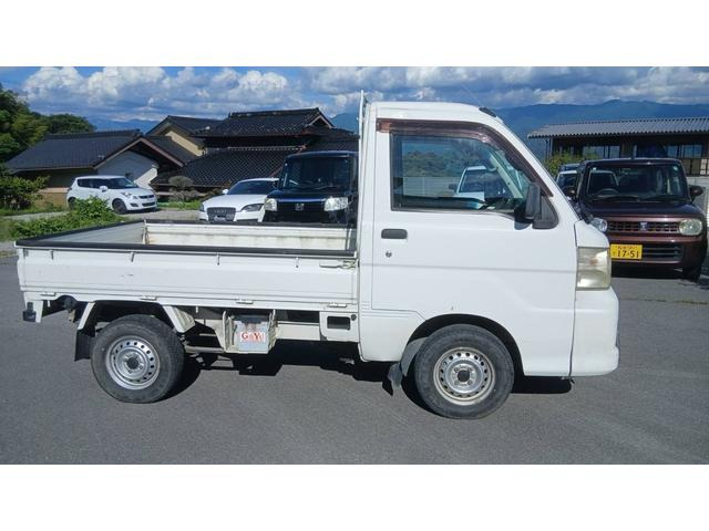 スバル サンバートラック TB 4WD 車検に2年付き の中古車詳細 (72,000