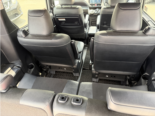 トヨタ ノア 両側パワースライドドア 7人乗り の中古車詳細 (139,000km