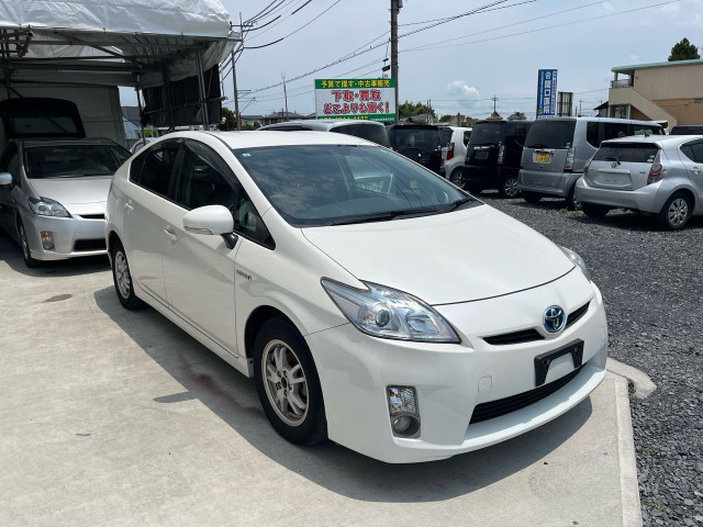 プリウス 1.8 S 車両綺麗 車検2年付き税金込み