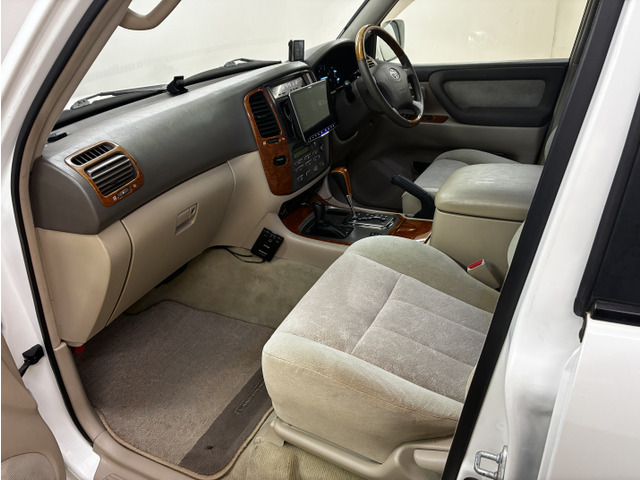 トヨタ ランドクルーザー100 4.2 VXリミテッド ディーゼル 4WD