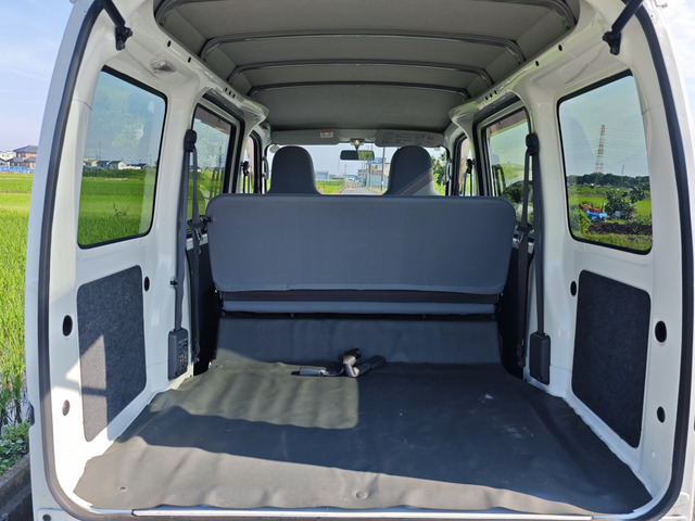 ダイハツ ハイゼットカーゴ 車検1年付・CNG/5万キロ無修復歴 の中古車