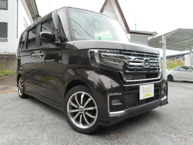 ホンダ N-BOXカスタム 