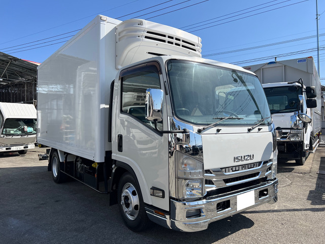 エルフ 冷蔵冷凍車 格納ゲート付きワイドロング冷凍車