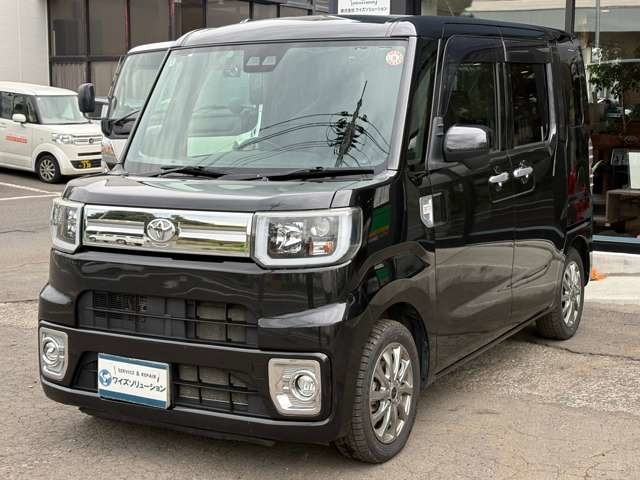 ピクシスメガ Gターボ SAIII 4WD 自社買取車 純正ナビ TV リアカメラ