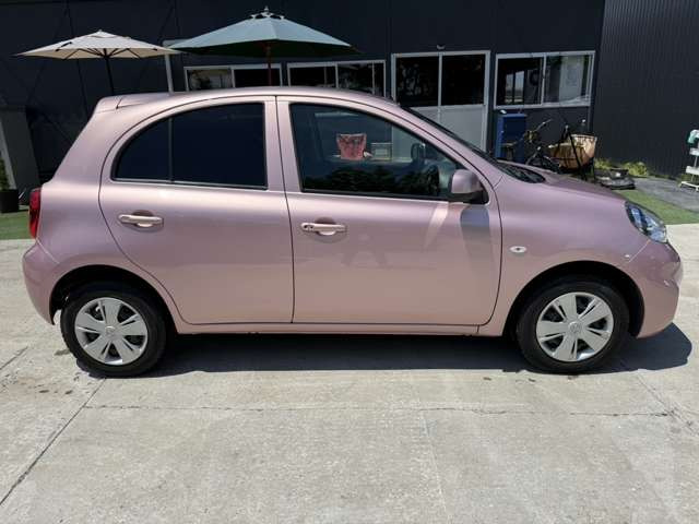 日産 マーチ 1.2 X FOUR Vセレクション 4WD スマートキー バックカメラ