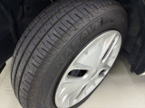 【展示車両について】 低価格を実現するため、微細な傷などは修理せずに展示している場合がございます。できるだけご説明させて頂くようにしておりますが、ご不安な方はスタッフまでお尋ねください。