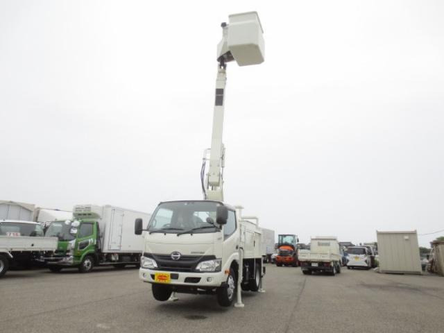 デュトロ  高所作業車 9.9m