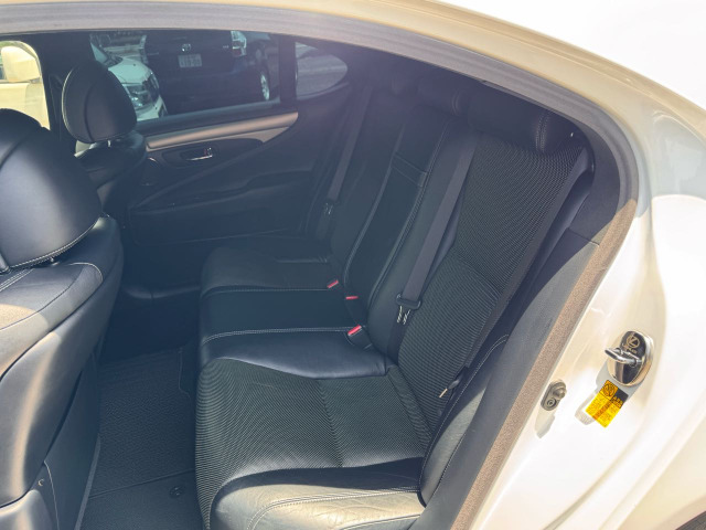 レクサス LS 460 Fスポーツ ☆ブラック本革シート☆マルチ の中古車