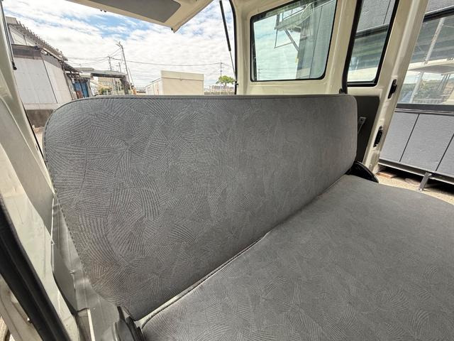三菱 ミニキャブバン CD 4WD フラットシート 両側スライドドア の中古