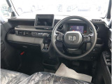 N-BOXカスタム  4WD未使用車 両側スライド片側電動ドア