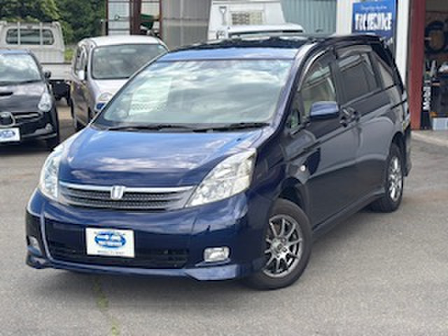 アイシス 2.0 プラタナ 4WD