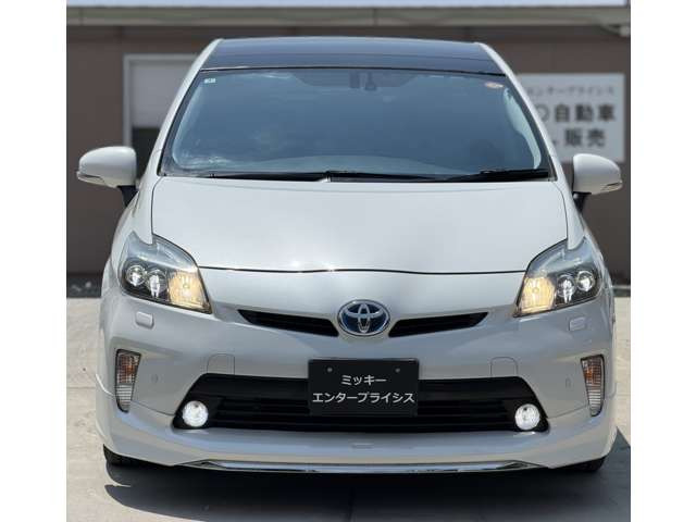 トヨタ プリウス 1.8 G ツーリングセレクション サンルーフ ソーラー