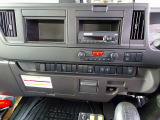 AC PS PW SRS ABS キーレス 左電格ミラー ラジオ ルームミラー式バックモニター アドブルー ターボ 排気ブレーキ フロア6MT