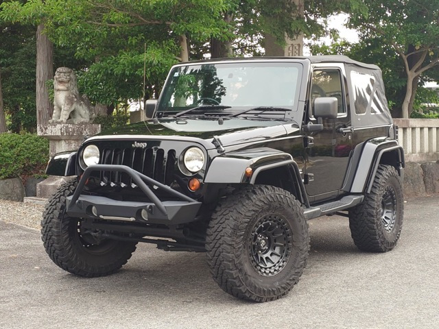 ラングラー サハラ ハードトップ 4WD リフトアップ 17インチ社外ホイール ヨコハマジ...