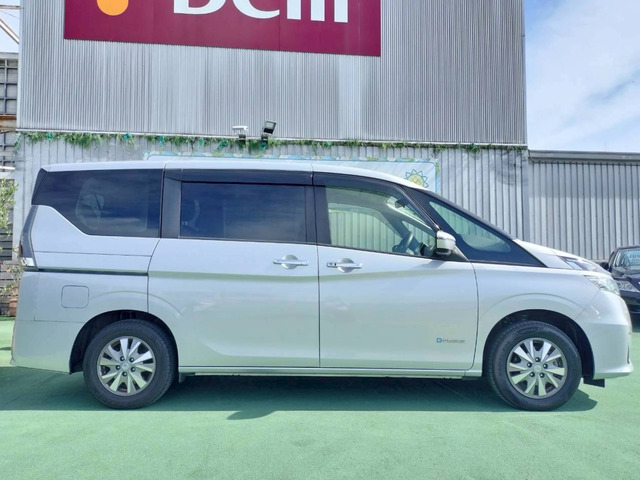 日産 セレナ 1.2 e-POWER X エマブレ/パワスラ/純正ナビ/Bカメラ の