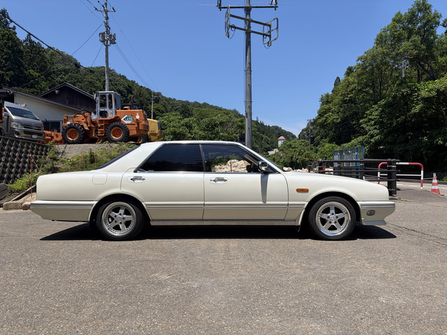 日産 シーマ 3.0 タイプII の中古車詳細 (36,500km, パール, 新潟県