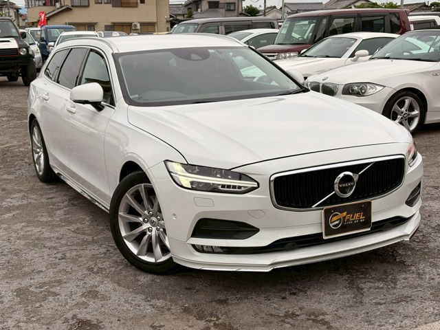 ボルボ V90 