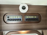 電動品はこちらの集中パネルで簡単に操作できます!