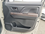【展示車両について】 低価格を実現するため、微細な傷などは修理せずに展示している場合がございます。できるだけご説明させて頂くようにしておりますが、ご不安な方はスタッフまでお尋ねください。