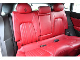 ☆★一期一会の出会い☆★ 中古車は世界にたった一台だけの「一品もの」です。写真では伝えきれない質感やエンジンの鼓動をぜひ、見て触れて体感してください♪運命の一台との出会いを心から応援しております♪