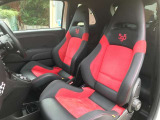 Sabelt製スポーツシート
