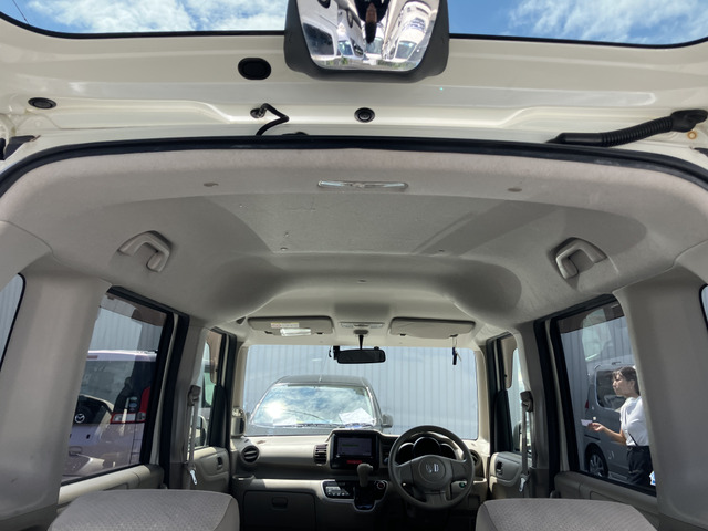 ホンダ N-BOX G プッシュスタート スマートキー ナビ の中古車詳細
