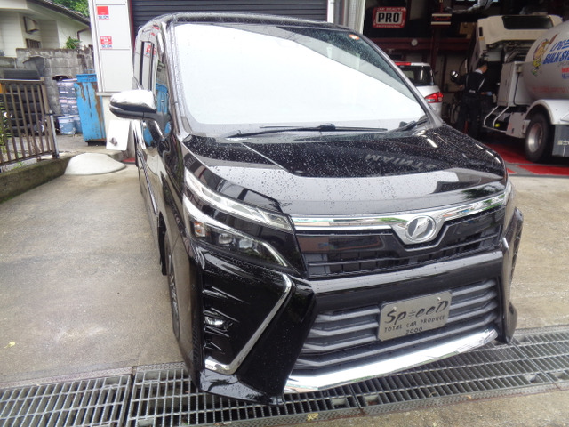 トヨタ ヴォクシー 