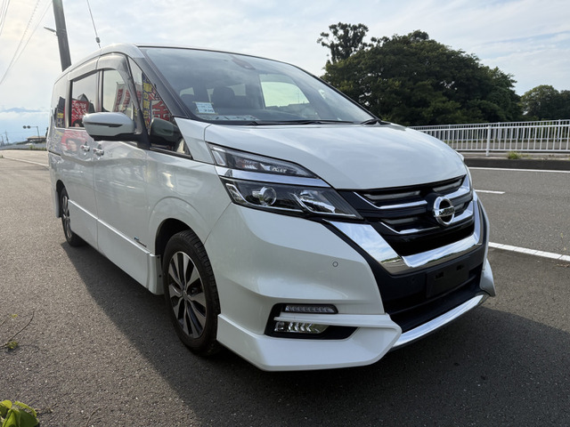 セレナ 2.0 ハイウェイスターG 総額車検2年付き 両側パワースライドドア
