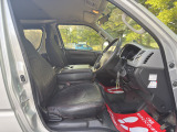買ったばかりの愛車、ずっときれいにしていたいですよね!ご購入いただいたお車を綺麗な状態に保てるよう、コーティングなどのオプションもご用意しております。詳しくは店舗までお問い合わせください♪