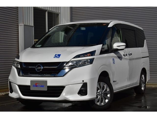 セレナ  4WDチェアキャブ S-ハイブリッド 車椅子輸送車 本州仕入車 リア電動リフト