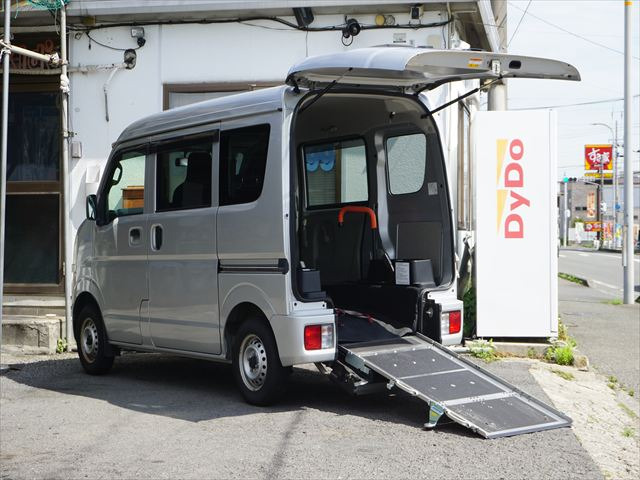 エブリイ ウィズ 車いす移動車 助手席側リアシート付 5AGS車 スロープ電動ウィンチ8...
