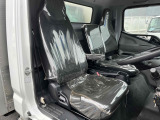 シートカバー装着車!
