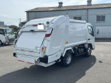 キャンター  新明和プレスパッカー