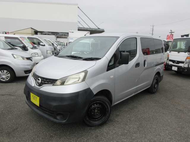 NV200バネットバン 1.6 DX オートマ5ドア