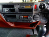 オートAC PS PW SRS ABS 集中ドアロック 左電格ミラー Bluetooth ターボ 排気ブレーキ 坂道発進補助装置 車線逸脱警報装置 PCS LEDヘッドライト/フォグランプ TRC