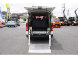 豊富なトラック、商用車、ハイエースなど取り扱っております。一度HPご覧ください。http://www.vantruck.co.jp/