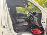 買ったばかりの愛車、ずっときれいにしていたいですよね!ご購入いただいたお車を綺麗な状態に保てるよう、コーティングなどのオプションもご用意しております。詳しくは店舗までお問い合わせください♪