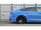 ホイールはBTB Design D 20&times;10.0J