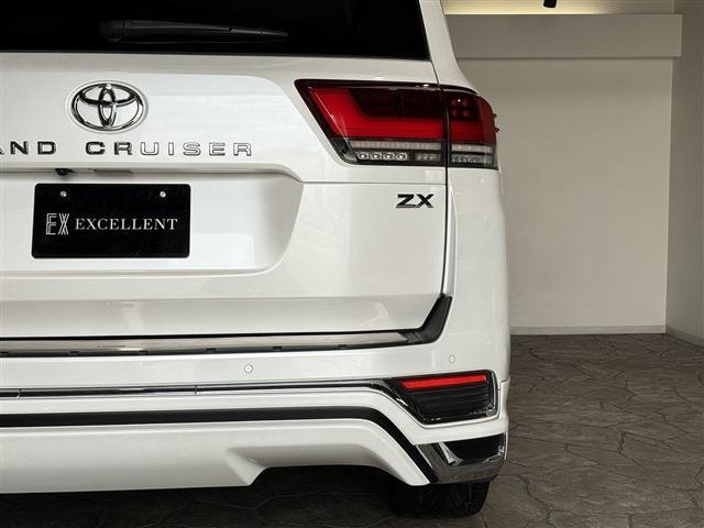 トヨタ ランドクルーザー300 3.5 ZX 4WD モデリスタエアロ モデリスタ