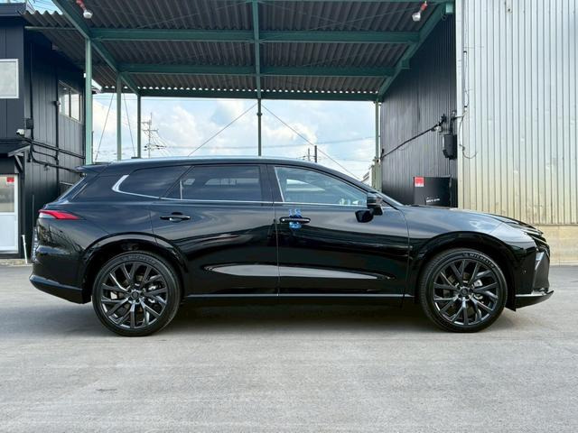 トヨタ クラウンエステート Z の中古車詳細 (5,000km, ブラック, 大阪