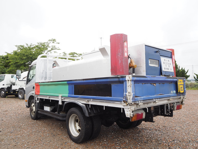 日野 デュトロ 4WD タンクローリー 2KL の中古車詳細 (98,754km