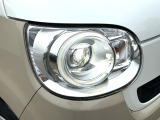 LEDライトを装備、オートハイビーム機能も付いており、夜間も良好な視界を確保します。