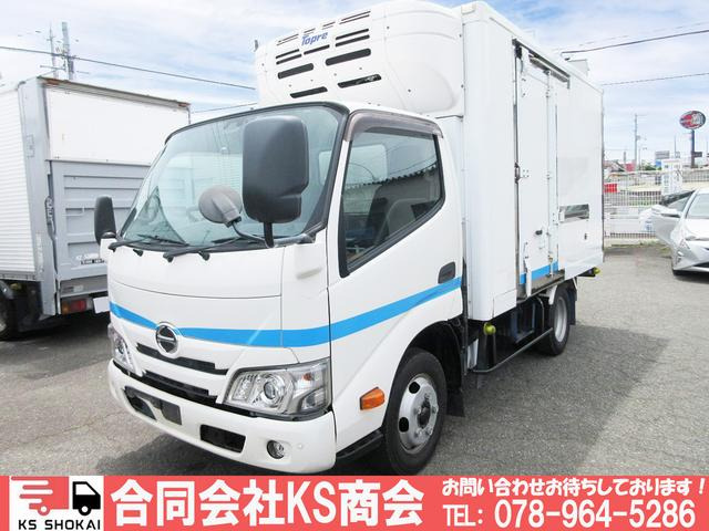 デュトロ  冷蔵冷凍車 低温設定 -30度設定 両側サイド扉 ミッション MT車 2t