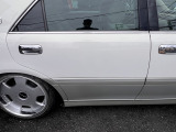 気になるシートのシミなどございましたらご納車前に綺麗にクリーニングしてご納車させていただきます。