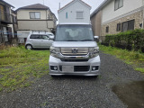 ライトの曇りなくキレイです。(支払総額15.8万円・4WD車・タイミングチェーンですのでベルト交換必要ございませ)