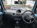 大高店は軽自動車をメインに取り扱っておりますが、本店ではコンパクトカーからミニバン、輸入車まで取り扱っております。グループ全店で常時在庫180台以上取り揃えております。厳選仕入れをしております!