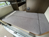二段ベッド下段です!寸法は173cm&times;77cmとなっております!