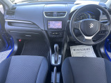 内装も使用感少なく快適に車内で過ごせます!